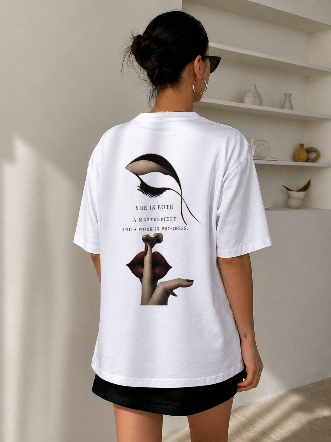 JÁURE Oversized Tee — Silent Bloom
